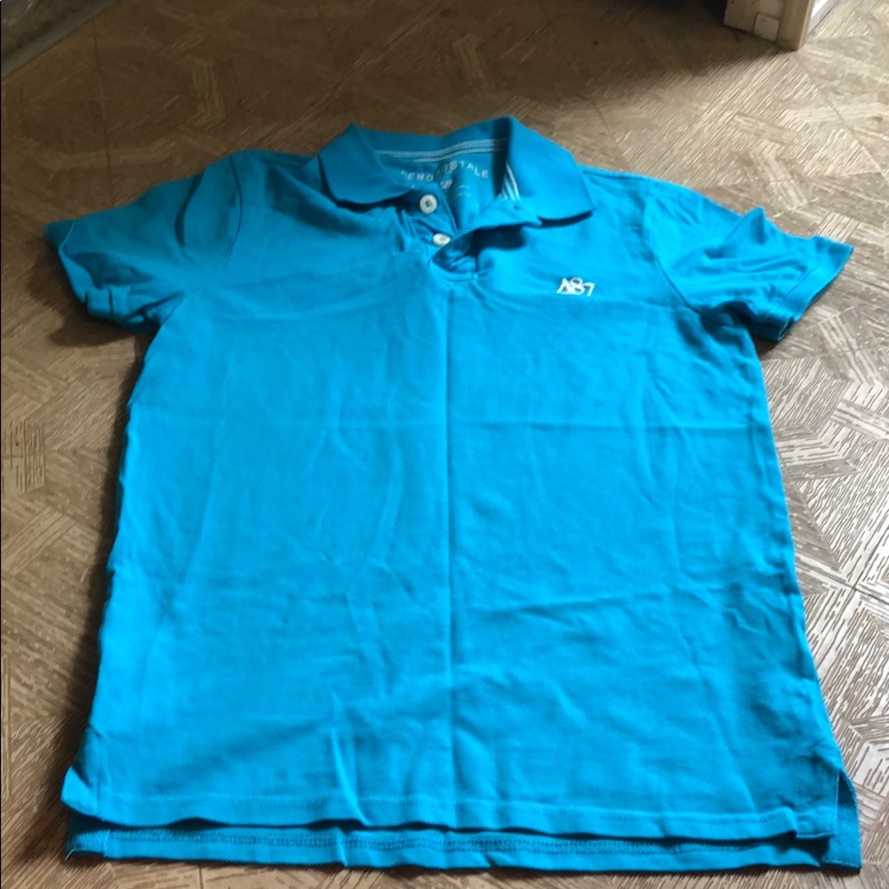 Blue aero polo. NWOT.